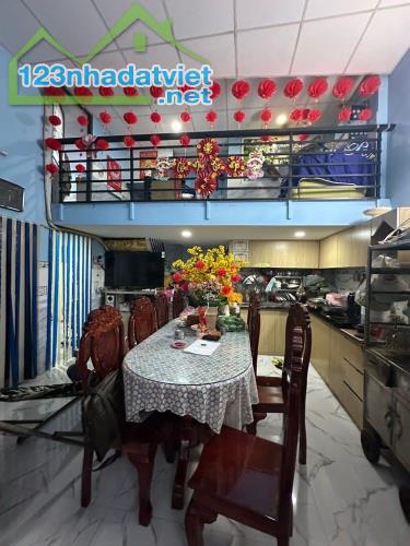 Bán nhà Gò Vấp, Nguyễn Văn Cônng, sat hẻm xe hơi tránh, 82M² , 5Pn, hơn 5 tỷ - 2