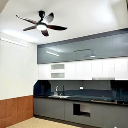 BÁN NHÀ GẤP TẠI LONG BIÊN TIỆN ÍCH NGẬP TRÀN,Ô TÔ NHỎ ,40m2 ,4 TẦNG  1 BƯỚC  RA PHỐ NHỈNH - 3