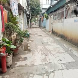 BÁN ĐẤT TẶNG NHÀ CẤP 4 LONG BIÊN 60m2 NHỈNH 3 TỶ - 1