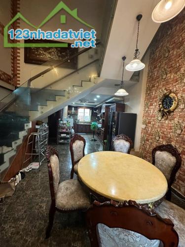 250421135 – Bán nhà hẻm 5m đường số 20 BHH, 100m2, 5 tầng BTCT, sổ riêng, chỉ 13.5 ty TL