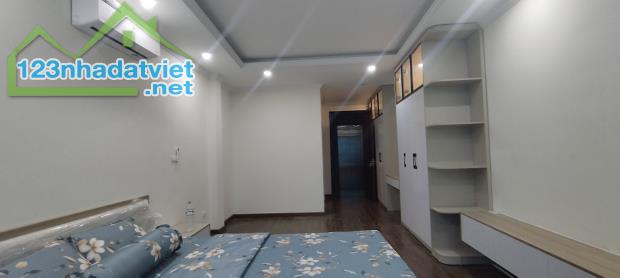 Cần bán gấp nhà phân lô phố Nguyễn văn Huyên 45m2, 7T, thang máy, gara ô tô vừa ở vừa kd - 5