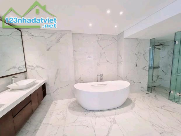 Bán nhà Mặt Phố Xã Đàn 185/200m 9Tầng Thang máy,MT 5.5m 150 Tỷ, 1 mặt ngõ nhà - 4