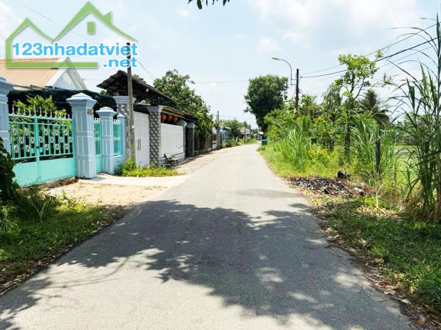 Bán đất đường Hồ Thị Gừng - 5151m2 - 54x105 - 430m2 thổ cư - xã Thái Mỹ - Củ Chi - 2