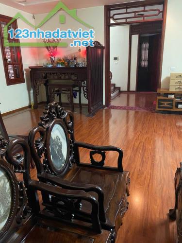 Biệt thự song lập hạng sang có hầm gần Công viên Phùng Khoang - 1