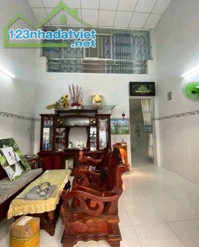 Cơ Hội Có Nhà Giá tốt Đây Rồi 710triệu Căn nhà ở Nguyễn Thị Thử, Hóc Môn 97m2 Sổ Hồng Riên - 1