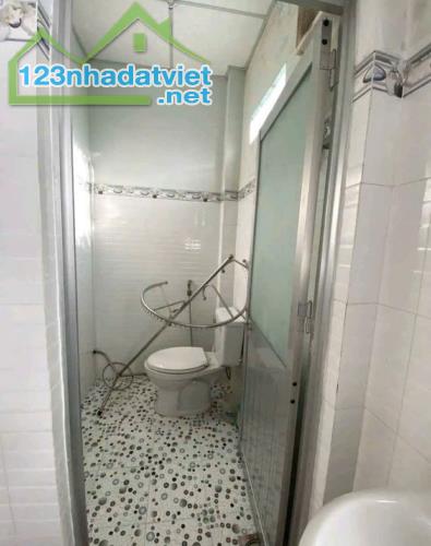 Cơ Hội Có Nhà Giá tốt Đây Rồi 710triệu Căn nhà ở Nguyễn Thị Thử, Hóc Môn 97m2 Sổ Hồng Riên