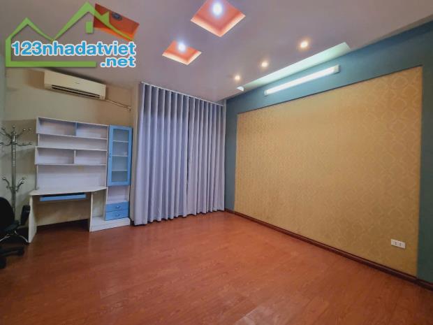 Bán Nhà Trần Duy Hưng. Cầu Giấy. Ô Tô. Kinh Doanh. DT 60m2. MT 4,7m. 5 Tầng. Giá 18,9 Tỷ. - 3