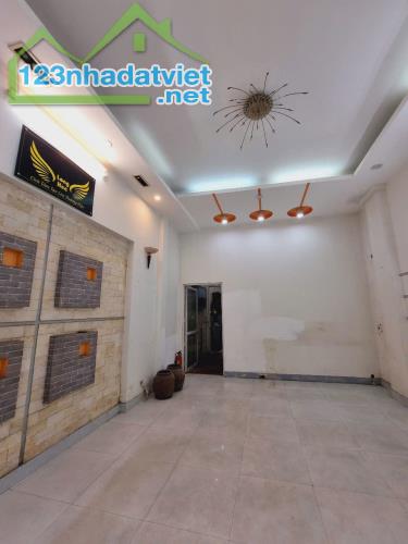 Bán Nhà Trần Duy Hưng. Cầu Giấy. Ô Tô. Kinh Doanh. DT 60m2. MT 4,7m. 5 Tầng. Giá 18,9 Tỷ. - 1