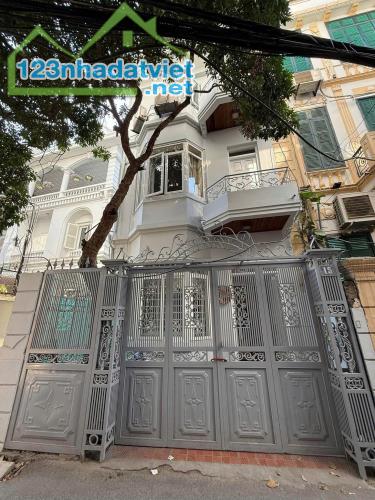 BÁN NHÀ PHỐ TÔ NGỌC VÂN, Ô TÔ VÀO NHÀ, CÁCH HỒ 30M, SIÊU HIẾM, DT 65M2*MT 5M*GIÁ 21.5 TỶ - 5