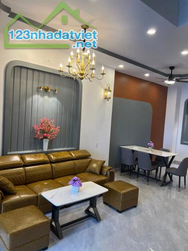 BÁN NHÀ 03 TẦNG, MÊ ĐÚC MỚI VĨNH NGỌC,HẺM Ô TÔ LƯƠNG ĐÌNH CỦA NGAY UBND XÃ VĨNH NGỌC, GẦN - 2