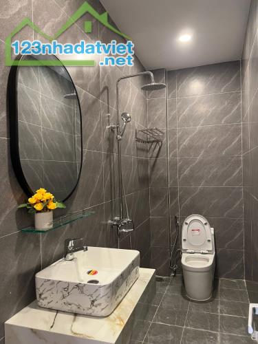BÁN NHÀ 03 TẦNG, MÊ ĐÚC MỚI VĨNH NGỌC,HẺM Ô TÔ LƯƠNG ĐÌNH CỦA NGAY UBND XÃ VĨNH NGỌC, GẦN - 4