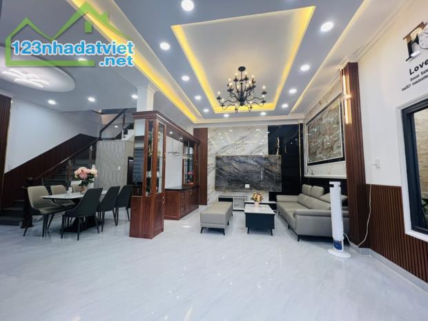 Mặt tiền Âu Dương Lân, ngay chợ Rạch Ông, nở hậu 8m, 95m2 chỉ 12 tỷ - 1