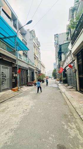 HƠN 4.5 TỶ CÓ NHÀ ĐẸP 4 TẦNG Đ.SỐ 1 -KDC VĨNH LỘC, BÌNH THÀNH- HẺM XE TẢI 7M -54M2- 4x13.5 - 5