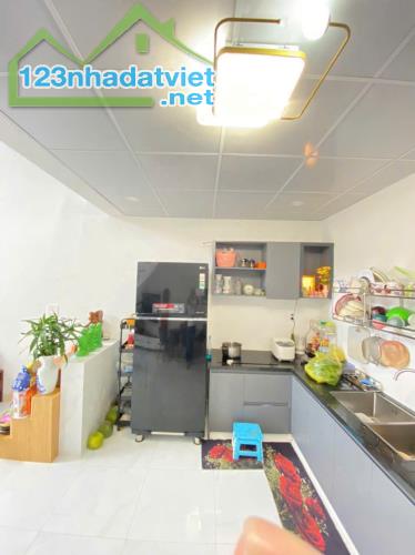 Chính chủ e muốn bán căn nhà có gác lửng (5x21 )tại Phường Tân Hiệp - Thành Phố Biên Hòa - 2