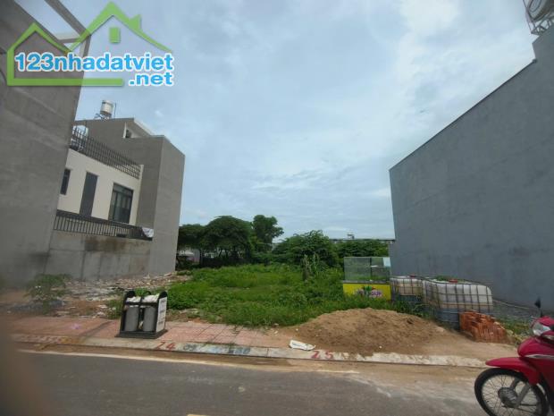 BÁN ĐẤT TỈNH LỘ 10 - BÌNH TÂN - 4 X 17M - KHU PHÂN LÔ - CHỈ 3.2 TỈ