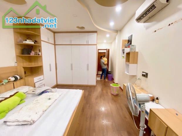 81m2 - 4 TẦNG BTCT - P. PHÚ HỮU TP. THỦ ĐỨC NGUYỄN DUY TRINH - Ô TÔ VÀO NHÀ - 3