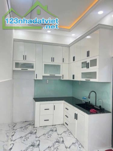 Bán Nhà HXH TT Q8, đường Mễ Cốc, 3,5 x 13m - 3