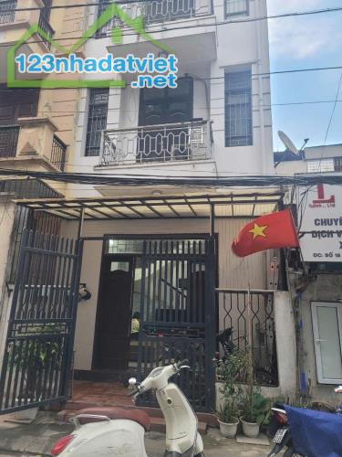 🎯 BÁN NHÀ 5 TẦNG PHỐ DOÃN KẾ THIỆN – CẦU GIẤY – DIỆN TÍCH 55M2 – GIÁ CHỈ 9 TỶ