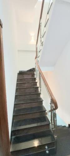 NHÀ ĐẸP MẶT TIỀN ĐƯỜNG 10m - 4 TẦNG 61m2 - P. PHÚ HỮU TP. THỦ ĐỨC - 2