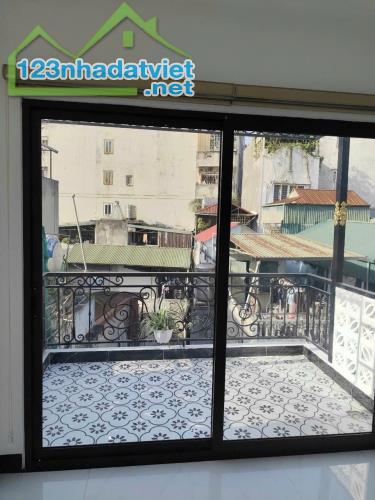 Bán Nhà Khâm Thiên - 25m2 - 4 tầng – sổ đỏ cất két. - 3