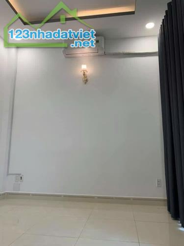 MẶT TIỀN TÊN LỬA 4 X 20M- 4 TẦNG- DÒNG TIỀN SẴN 25TR- GIÁ 17.9 TỶ. - 3