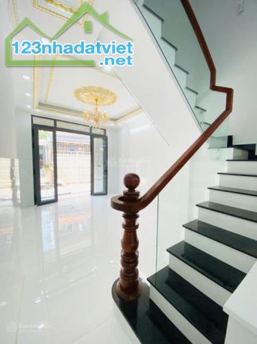 BÁN NHÀ C.H.Ỉ 5.4 TỶ SIÊU PHẨM 5 TẦNG 6PN GẦN CHỢ VẠN NGUYÊN - BÌNH ĐÔNG , Q.8. - 3