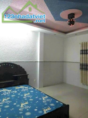 BÁN NHÀ 10 PHÒNG NGỦ, 61M2, LÊ ĐÌNH CẨN, TÂN TẠO, BÌNH TÂN - 6.5 TỶ - SỔ HỒNG CHÍNH CHỦ - 2