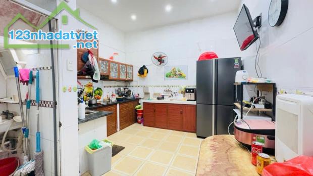 BÁN NHÀ NGUYỄN ĐỨC CẢNH, 5M Ô TÔ DỪNG ĐỖ, NGÕ THÔNG, KINH DOANH, 40M2 GIÁ 7.X TỶ - 3