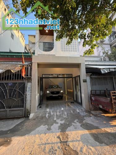 GIÁ NHỈNH 3 TỶ – NHÀ ĐẸP MỚI CỨNG – XE HƠI NGỦ TRONG NHÀ – TÂN CHÁNH HIỆP Q12