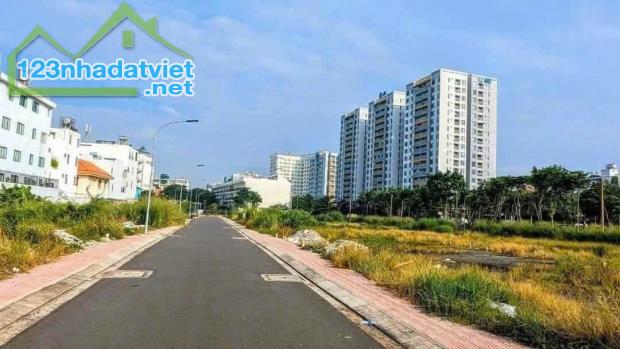 --Bán nhà hẻm xe hơi Âu Cơ, phường 9, quận Tân Bình; 40m2 - chỉ 6,3 tỷ - 2