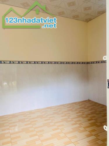 Nhà mặt tiền, 162m có sẵn thổ cư đường ô tô tải - 2