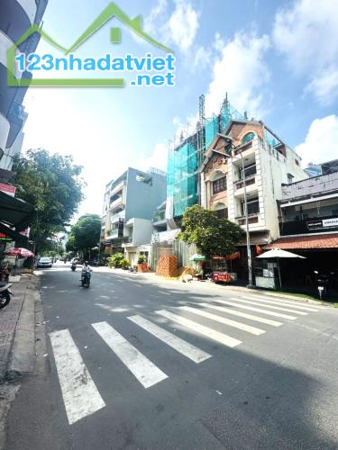 BÁN NHÀ MTKD ĐƯỜNG TRẦN HƯNG ĐẠO, SÁT LŨY BÁN BÍCH, TÂN PHÚ, 106 M2, 4 LẦU
