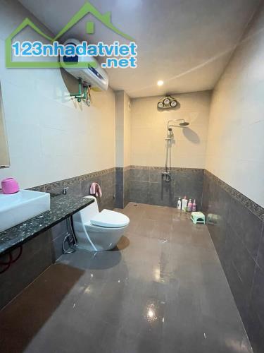 BÁN BIỆT THỰ 4 TẦNG HOÀNG MAI, PHÂN LÔ CAO CẤP, ĐƯỜNG 3 ÔTÔ TRÁNH, MẶT TIỀN RỘNG, 2 THOÁNG