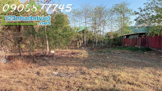 Cơ Hội Đầu Tư Vàng: 2193m2 Đất Thổ Cư Thạnh Xuân 52, Q12 - 36 tỷ