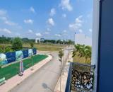 Sang nhượng nền 70m2 gần hồ bơi trung tâm Alana City