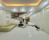 Nhà đẹp Đống Đa ,Kinh doanh, DT 40m, 5 Tầng , giá 10,8 Tỷ