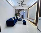 BÁN NHÀ THỊNH QUANG – ĐỐNG ĐA GẦN PHỐ THÁI THỊNH, 2 THOÁNG, NGÕ RỘNG, 5 TẦNG NỘI THẤT ĐẸP.