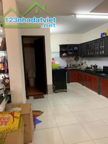 BIỆT THỰ GÓC 2 MT - LÝ PHỤC MAN, BÌNH THUẬN, Q7- DT: 133m²- Chỉ 14 TỶ TẶNG NỘI THẤT GỖ - 2