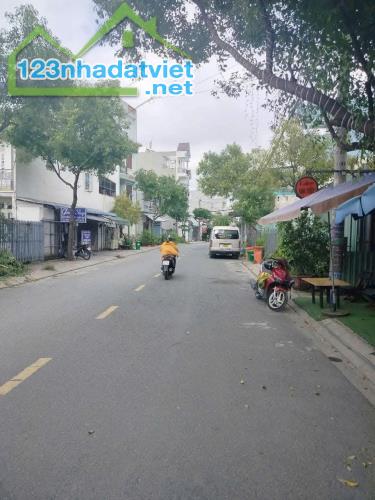 Nhà Xưởng (9x40) Mặt Tiền Tân Chánh Hiệp 04, Quận 12 Giá chỉ: 45tr/m² - 2