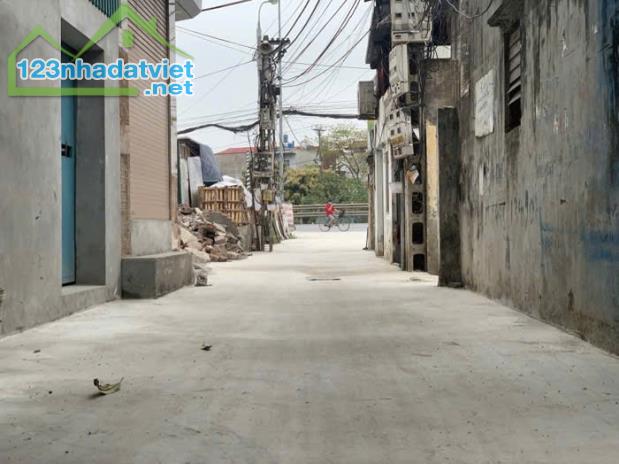 🏡 Bán nhà thôn lưu phái ngọc hồi