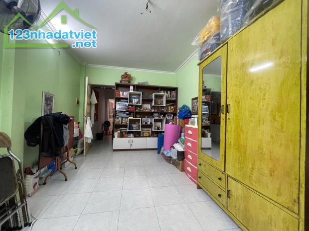 Mặt ngõ Văn Chương 2, 15m ra ô tô tránh, gần hồ, 89m 4 tầng 5m mặt, Giá 15.5 tỷ 0796193699 - 4