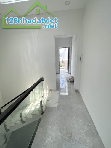 🌠 Nhà HXH Xây Mới 100% Hiếm Hoi Tại Trung Tâm Tân Phú Lúc Này - DT64M² - 4