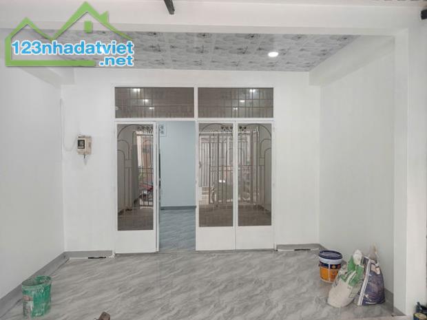 - Ban nhà cách hẻm xe hơi 20m2, Trương thị hoa, Phương tân thới hiệp, Q12, Nhà xây dựng - 2