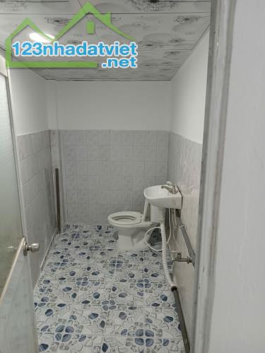 - Ban nhà cách hẻm xe hơi 20m2, Trương thị hoa, Phương tân thới hiệp, Q12, Nhà xây dựng - 3