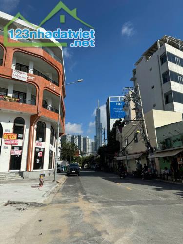 Bán lô đất Thảo Điền, mặt tiền Đường Số 64, Quận 2, Tp. Thủ Đức
- Diện tich = 152m2 - 31