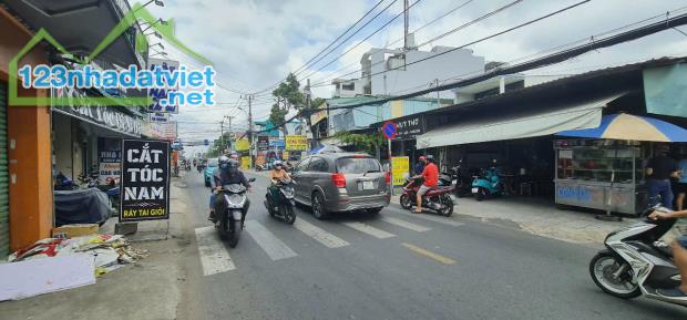 Cho thuê nhà Mặt Tiền Tân Kỳ Tân Quý 182m², 2Lầu - GẦN NGÃ TƯ AEON