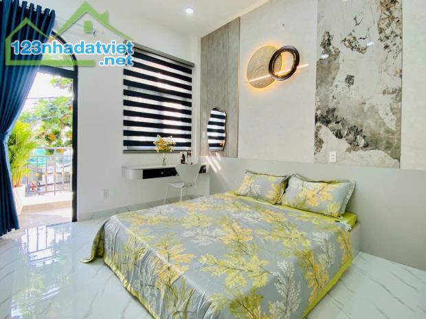 Siêu Phẩm HXH Đậu Nhà - Liền Kề Các Trường Đại Học - 49m² - 2 Tầng - Nguyễn Văn Lượng - GV - 3
