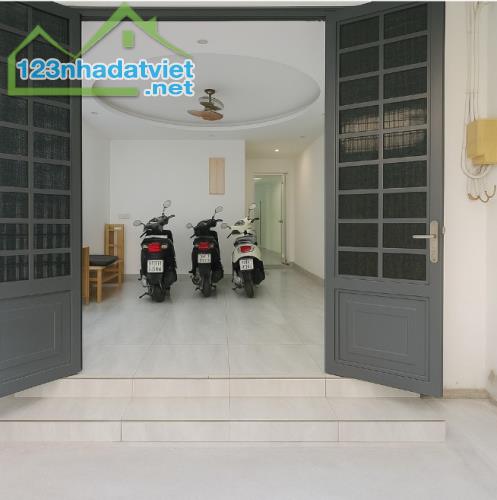 🏠 Bán nhà 17 Tân Thuận Tây, Q.7 - 119m² - Ngang khủng 6m - 7.9 tỷ 🏠