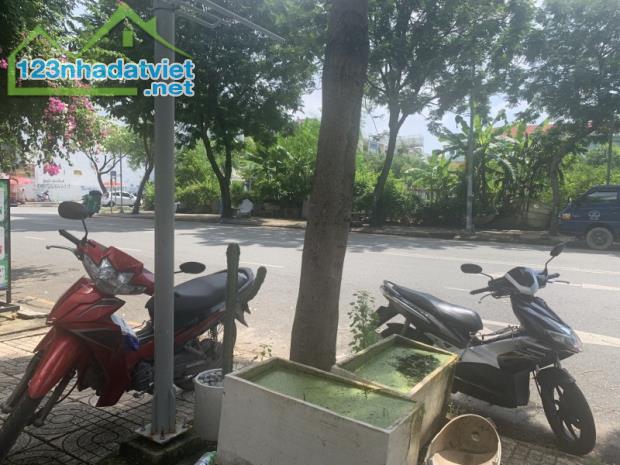 C125 🔥 CƠ HỘI ĐẦU TƯ HIẾM CÓ - ĐẤT MẶT TIỀN NGUYỄN THỊ THẬP, QUẬN 7 🔥 - 3
