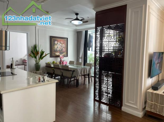 Bán Nhà Riêng 50m2 , Nhà đẹp sáng bóng - 2
